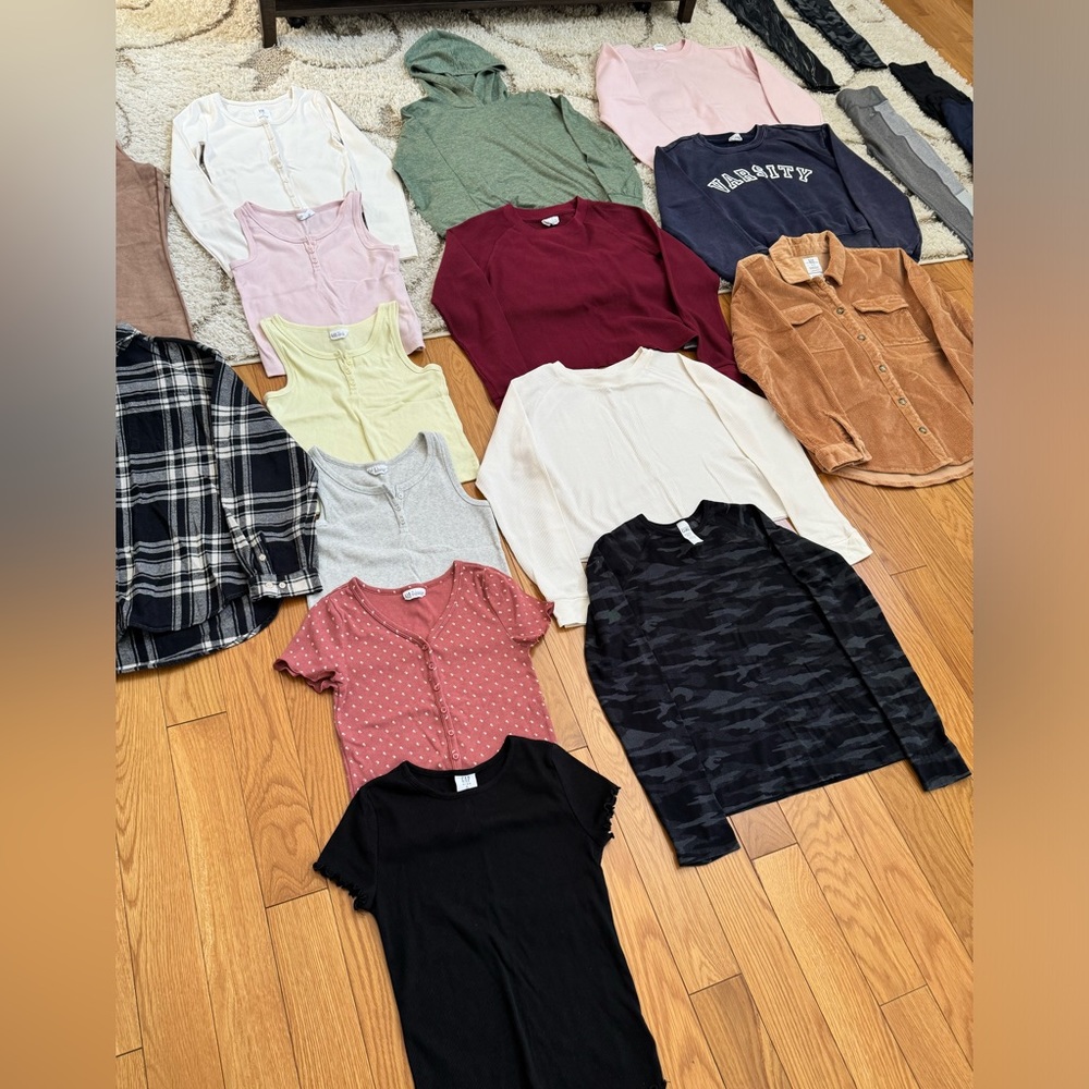 Huge lot of Size 12 Gap clothes. Like new!